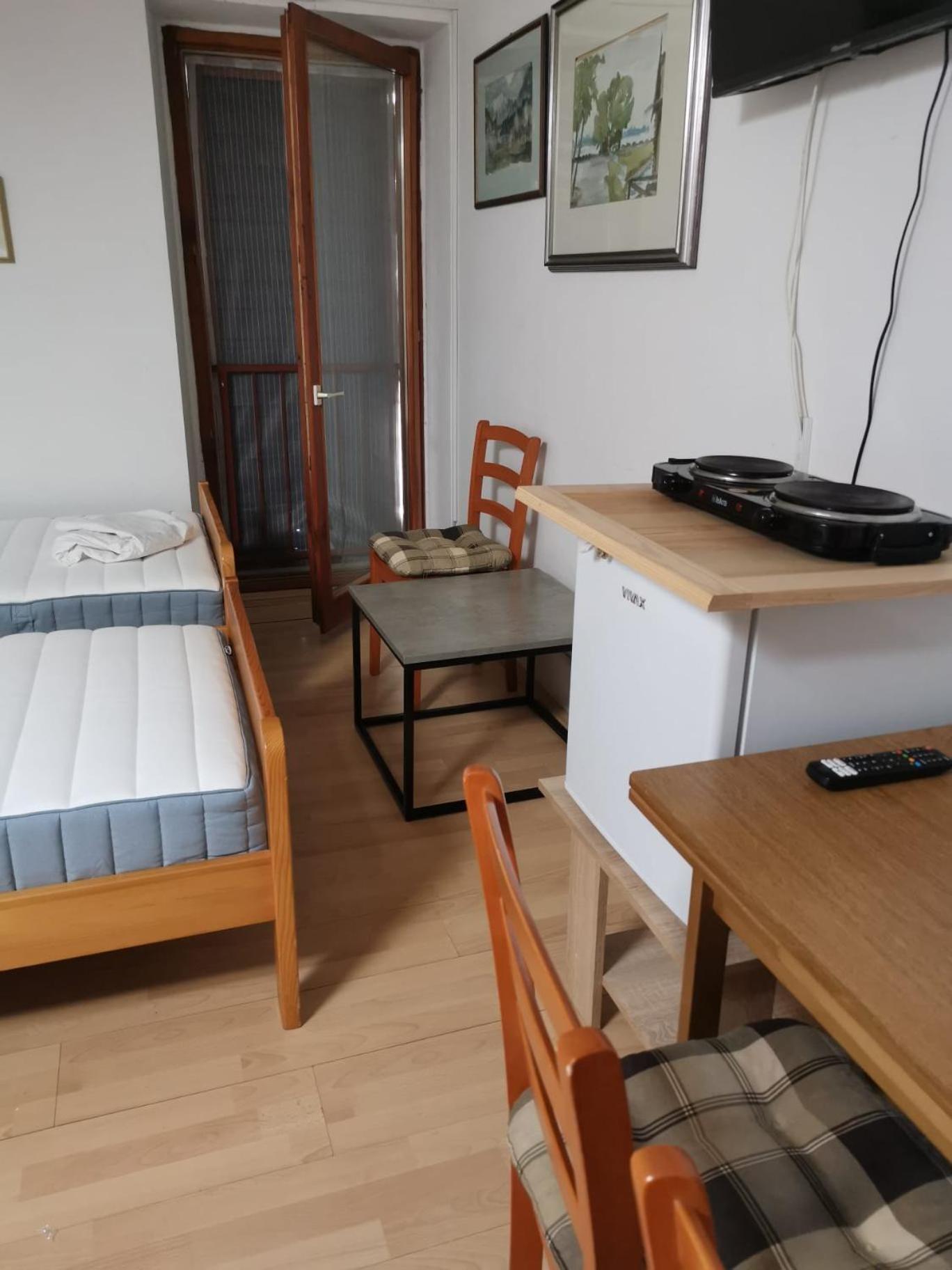 Guest House Accommodation Rupine Premantura Bagian luar foto